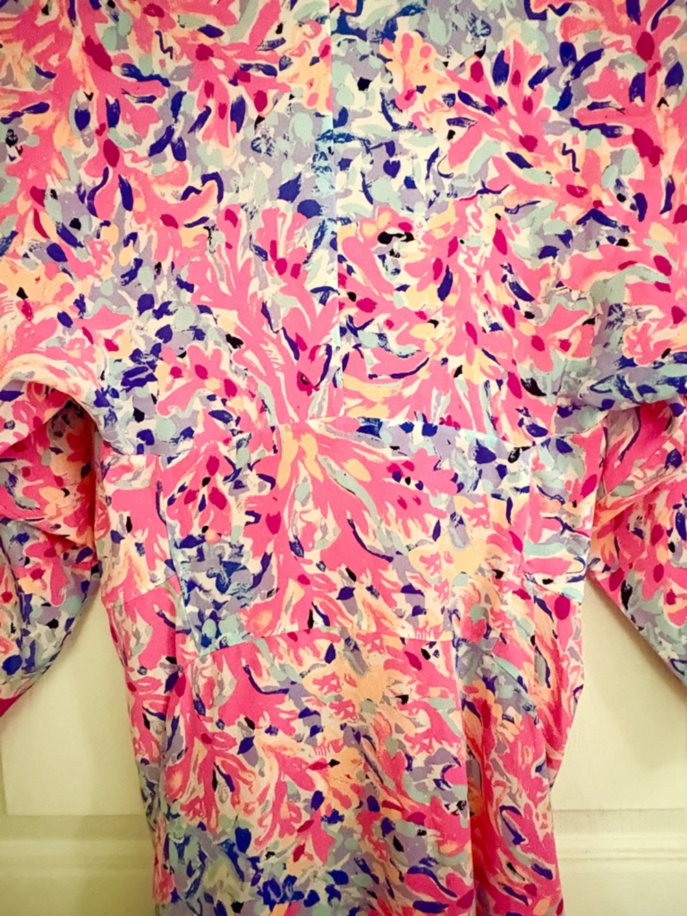 Lilly Pulitzer Pink Multi Floral Mini Kimono Dress w Sash & Bow & deep V-neck- M - Picture 7 of 9